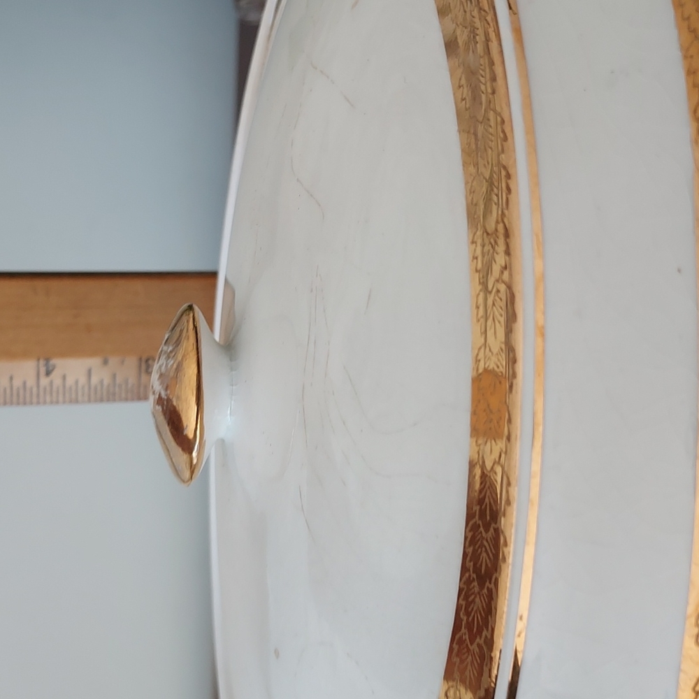 Saxon China 18k gold 6090g covered dish Vintage ivory gold leaf 🌿 trim cira1915 - Picture 13 of 16